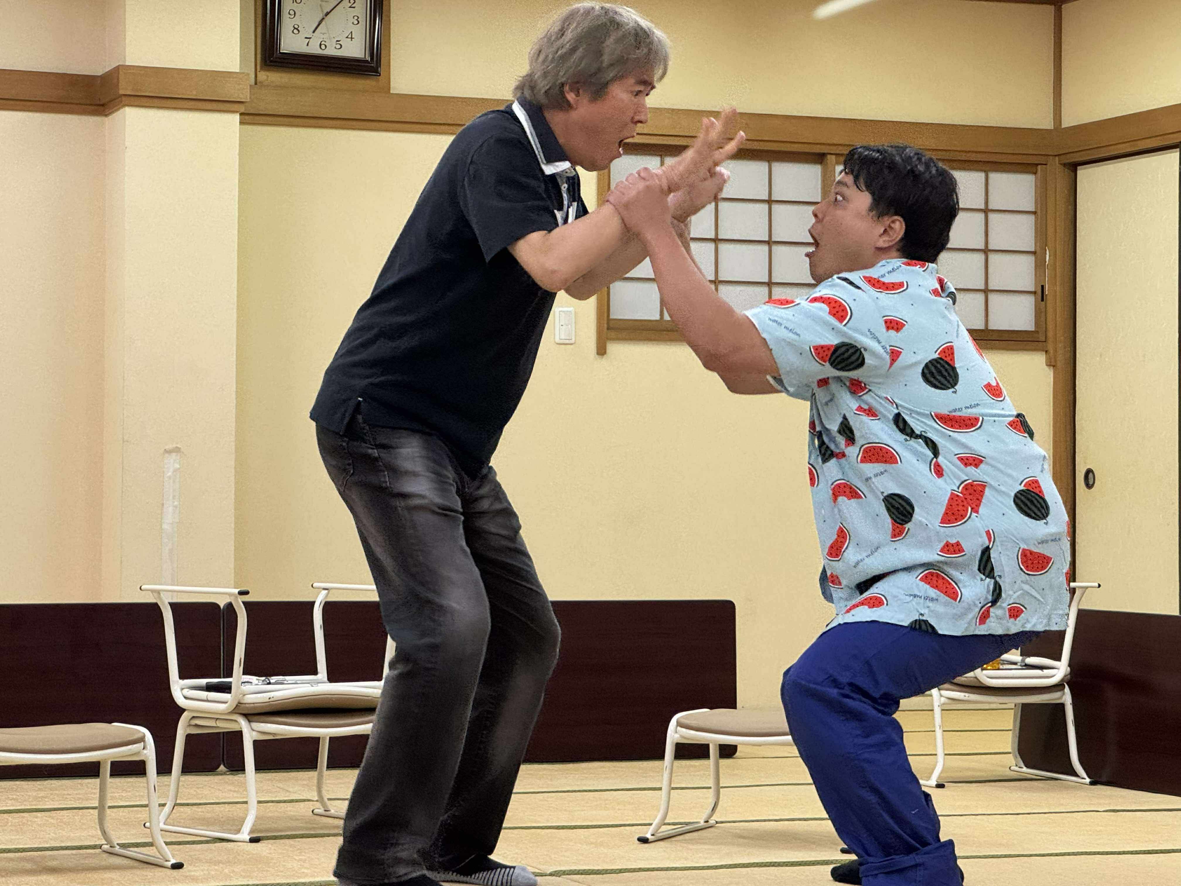 今すぐお問い合わせを！