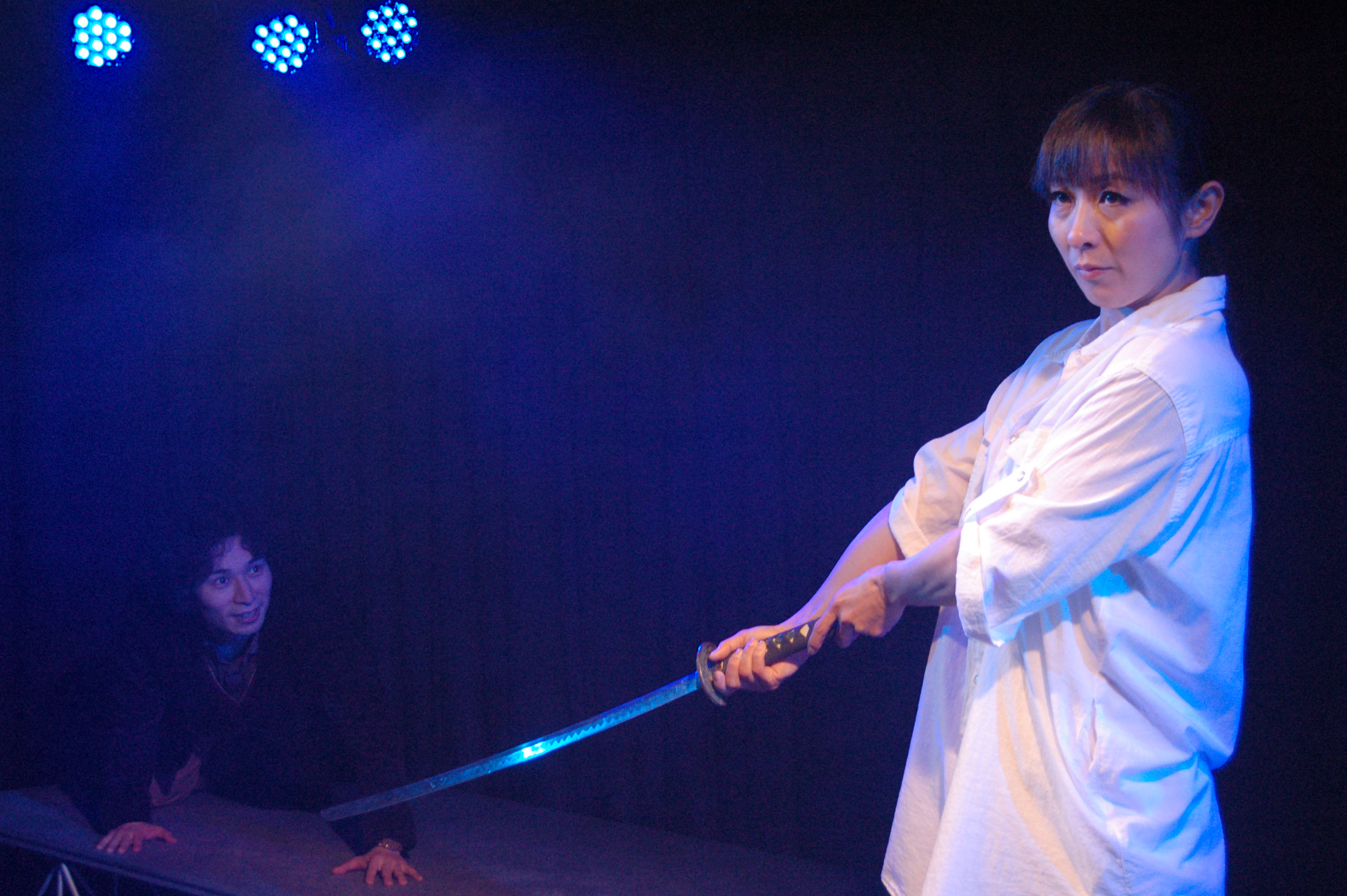 日常に演劇の魔法を！自己表現の扉を開こう